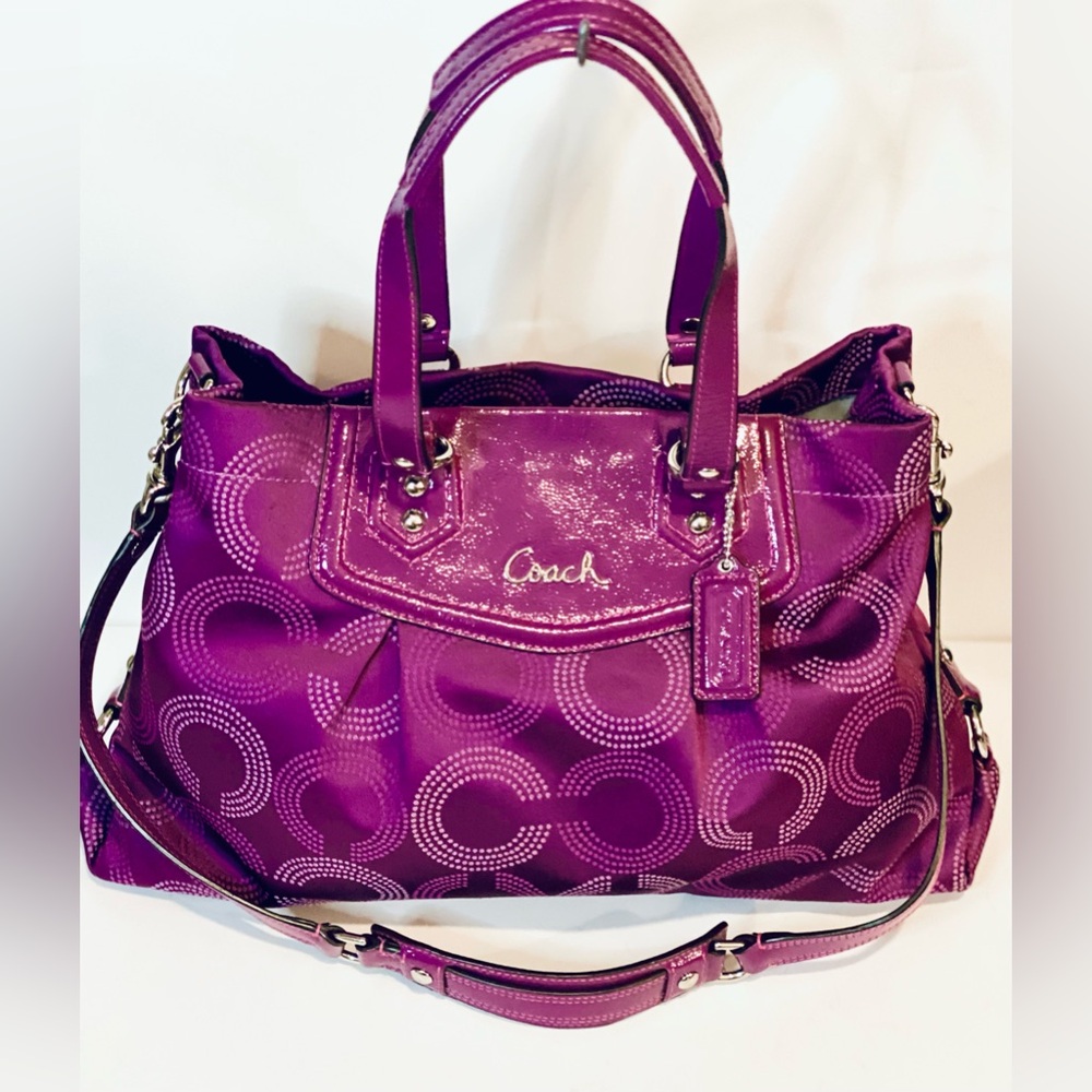 Coach Ashley Op Art Signature C Logo Shoulder Bag Purple F20049